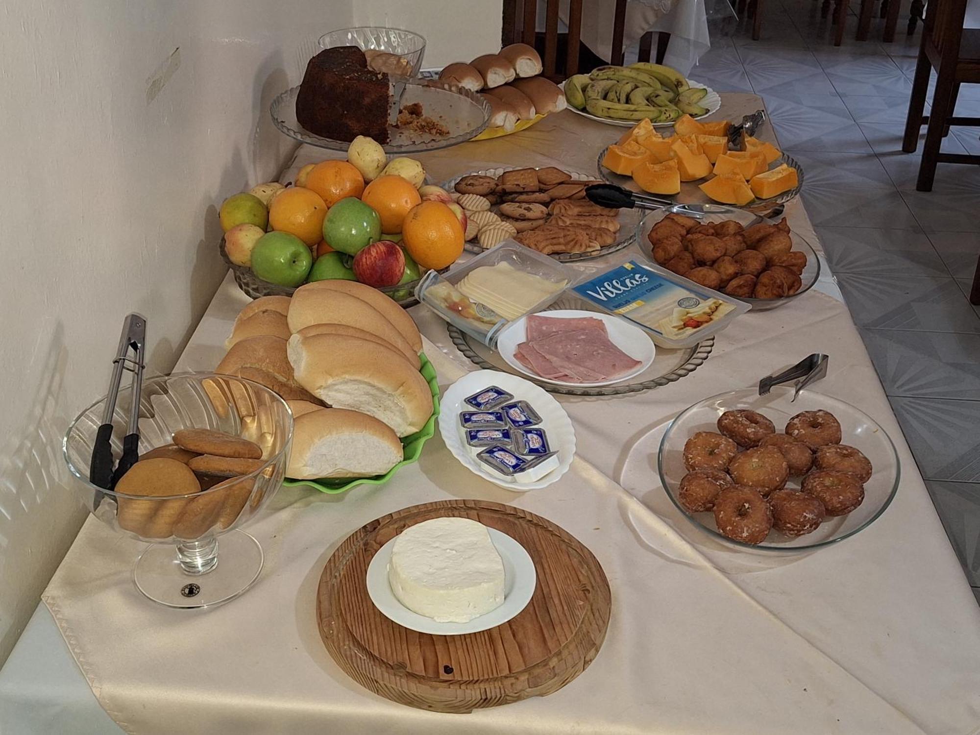 Residencial Vitoria Hotel Понта до Сол Екстериор снимка