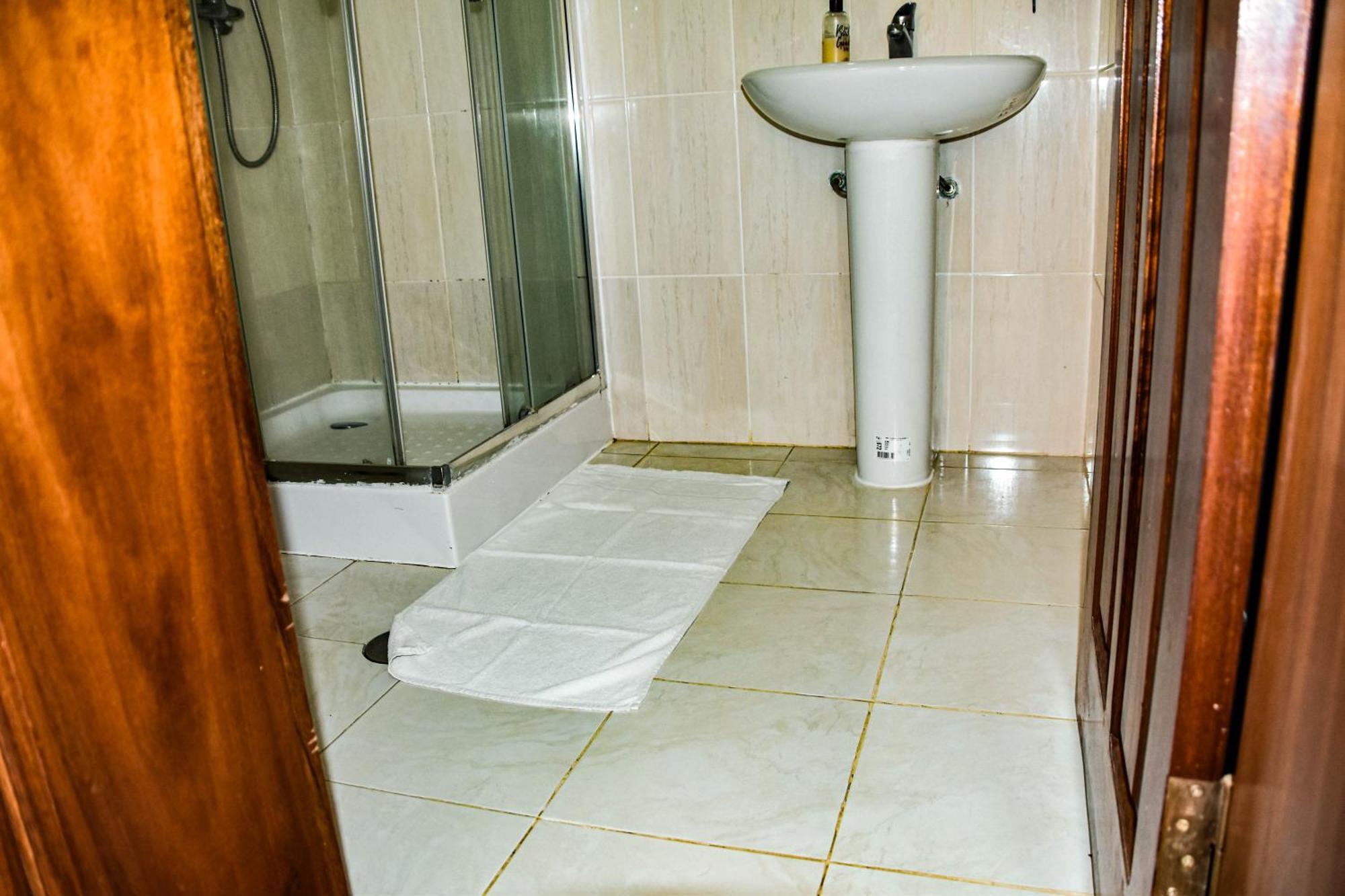 Residencial Vitoria Hotel Понта до Сол Стая снимка