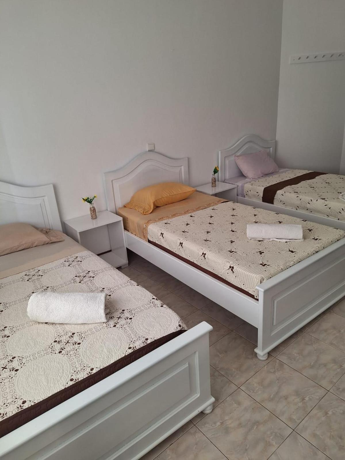 Residencial Vitoria Hotel Понта до Сол Екстериор снимка